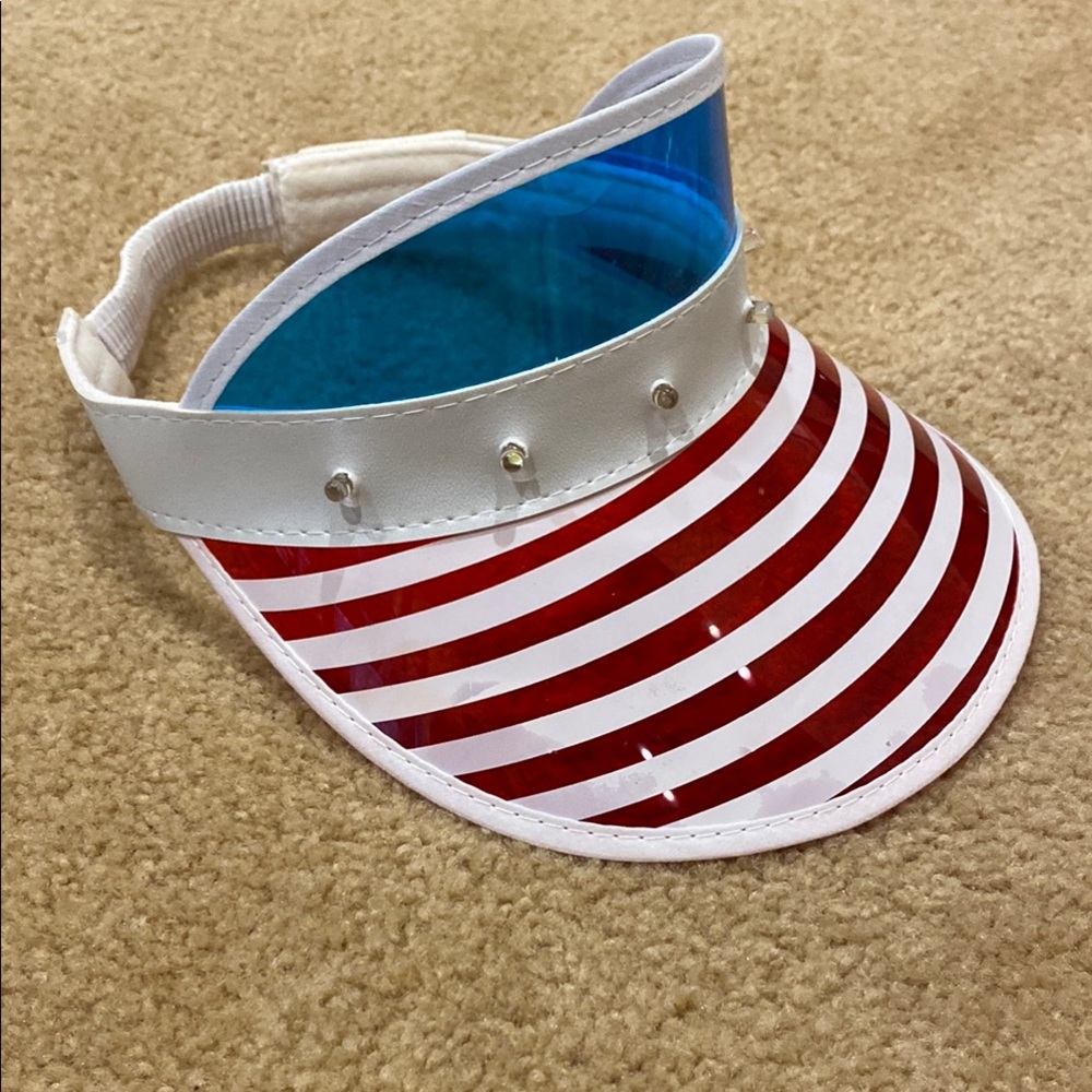 Lights up Red and White Visor with Blue Shield
